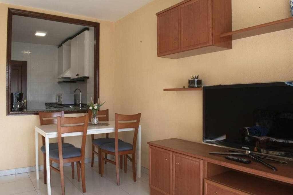 Apartamento Rodeira Vistas A La Ria Lejlighed Cangas do Morrazo Eksteriør billede